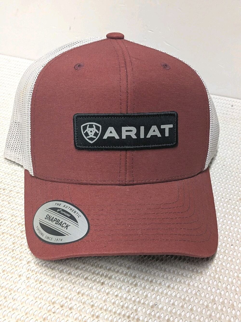 Ariat Mens Logo Patch Mesh Back Snapback Baseball Cap Hat (Red, One Size)